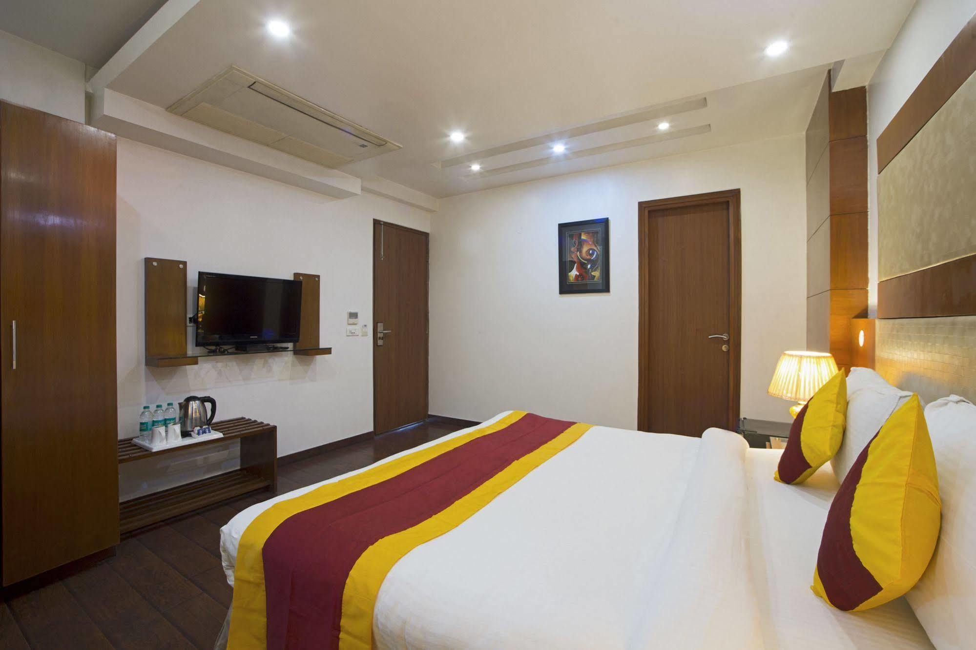 Hotel Palm Do'R - 02 Mins From New Delhi Railway Station מראה חיצוני תמונה
